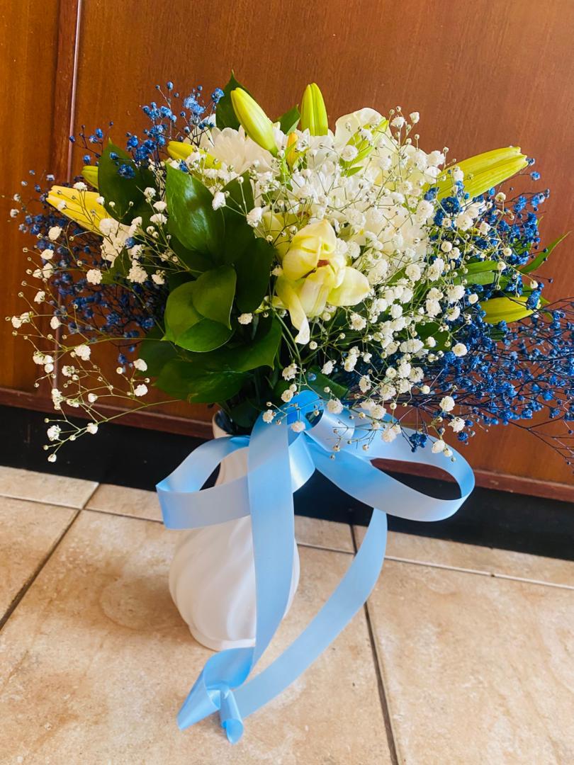 Vase Arrangements Category